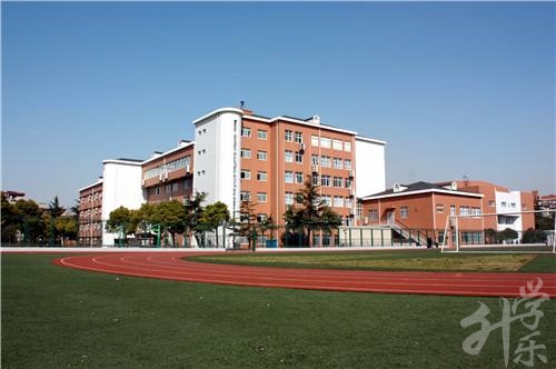 上海市宝山职业技术学校