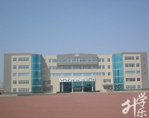 北京市商务科技学校