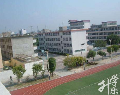 田阳县职业技术学校
