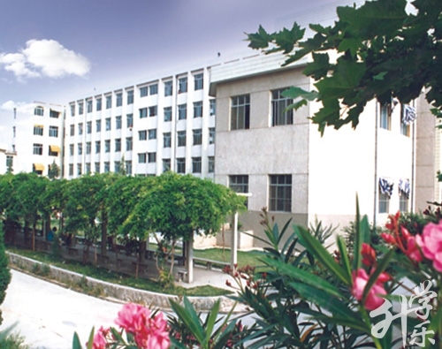 四川育英医养科技技工学校